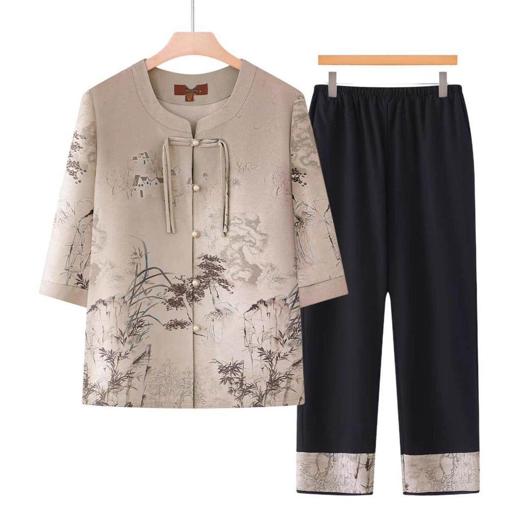 Elegant Chinese Summer Outfit: Short-Sleeved Top & Two-Piece Set for Middle-Aged and Elderly Women