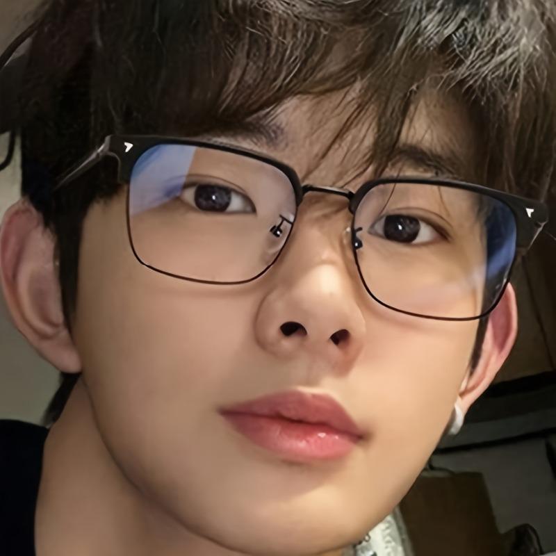 1 Pair of Modern and Minimalist Men's Half Frame Glasses Suitable for Daily and Formal Occasions Preferrd for Birthdays