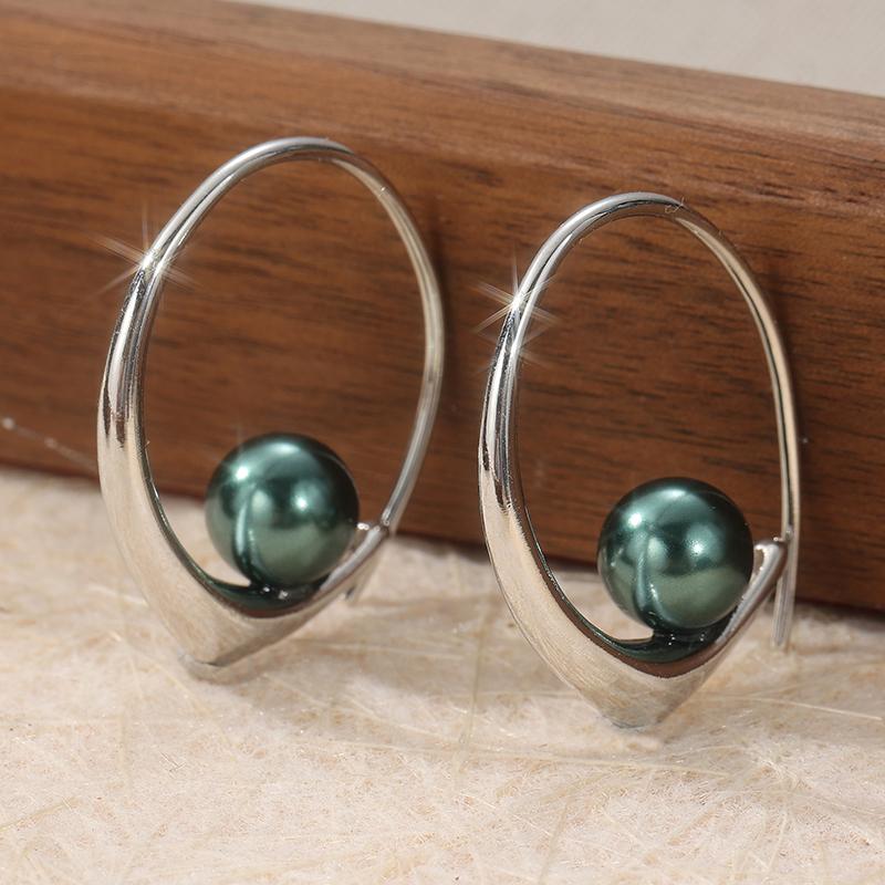 Vintage Concise Design Green Imitation Pearl Hoop Earrings for Women  Banquet Daily Versatile Jewelry Accessories Crafts