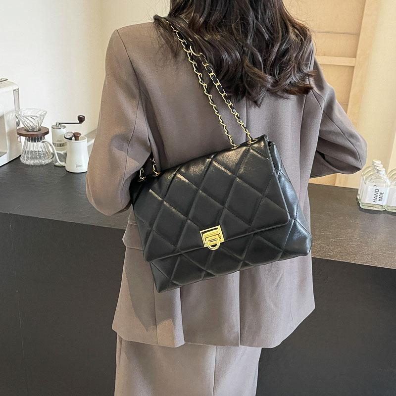 Rhombus Chain Bag Women's Large-capacity New Autumn and Winter Leisure Niche Messenger Bag Work Commuter Bag