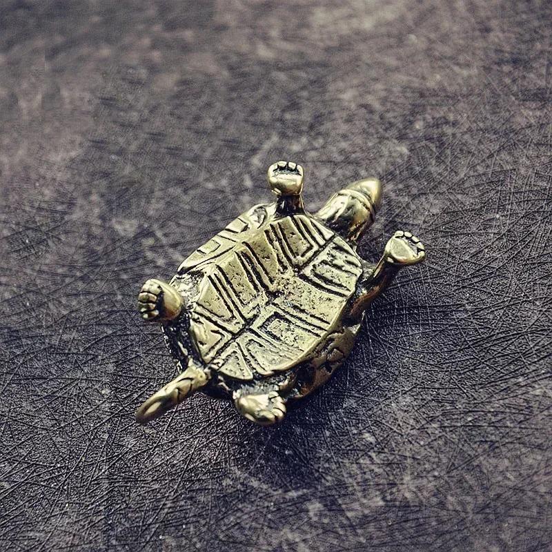 Vintage Brass Crocodile Turtle Ornaments Home Turtle Keychain Pendants Tea Pet Ornaments Turtle Handicraft Ornaments Wholesale