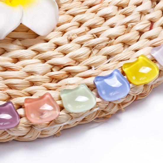 Umweltfreundliche Nagelfarbkarten. Einfach zu verwendendes farbiges Nail-Art-Werkzeug