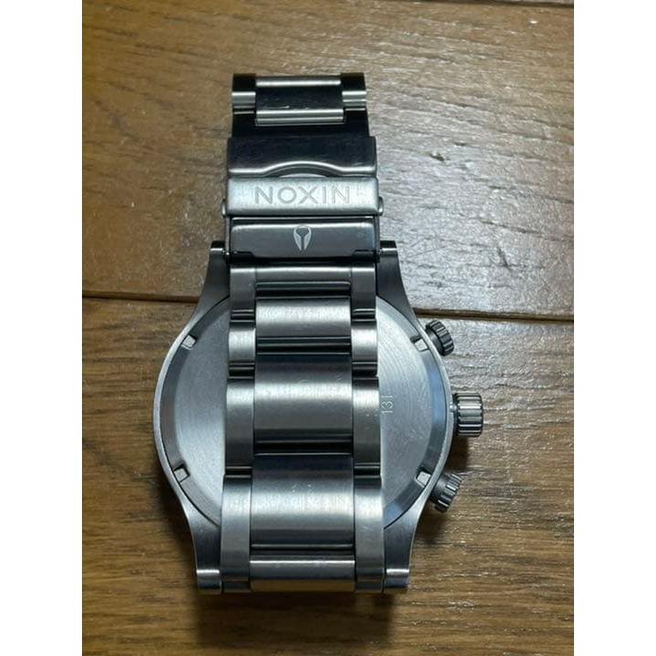 Used NIXON Clock