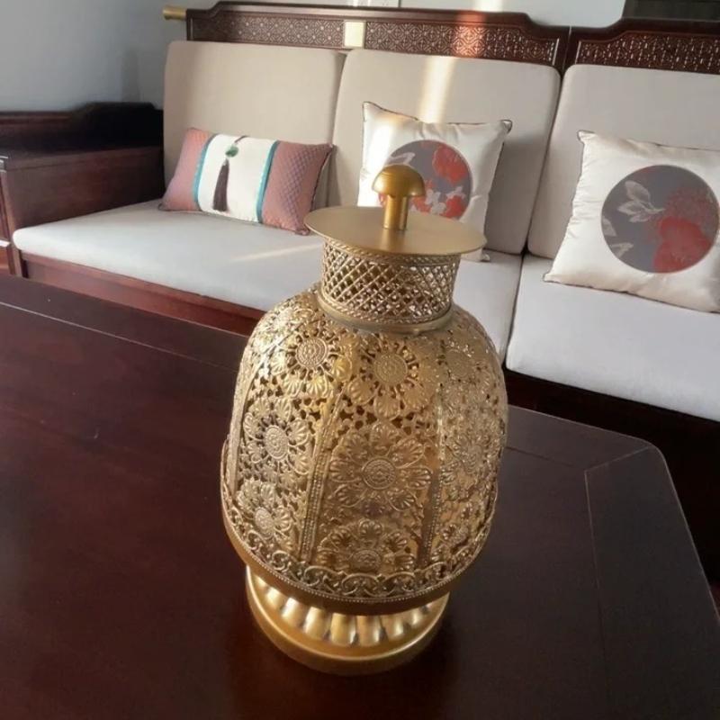 Vintage Iron Candle Holder Decor Tabletop Copper Lantern with Electronic Candle for Dining Room Thai Spa Retro Home Decor