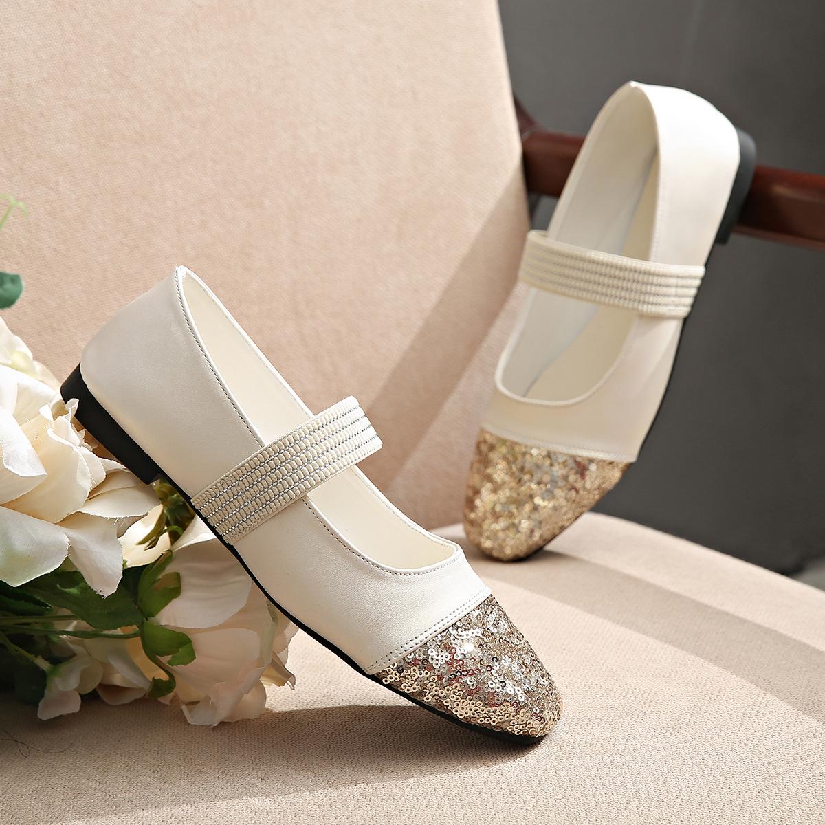 

New temperament Mary Jane retro foreign trade large size French retro flat-soled single shoes women s versatile one-word single shoes 43