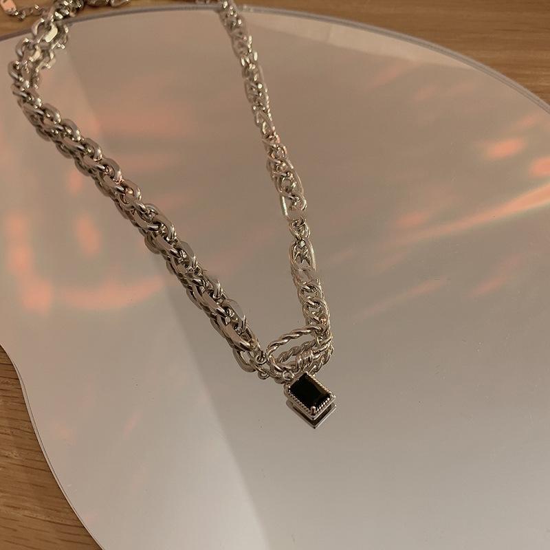 Stainless steel diamond chain geometric necklace cold wind metal temperament collarbone chain commuting fashion simple necklace women