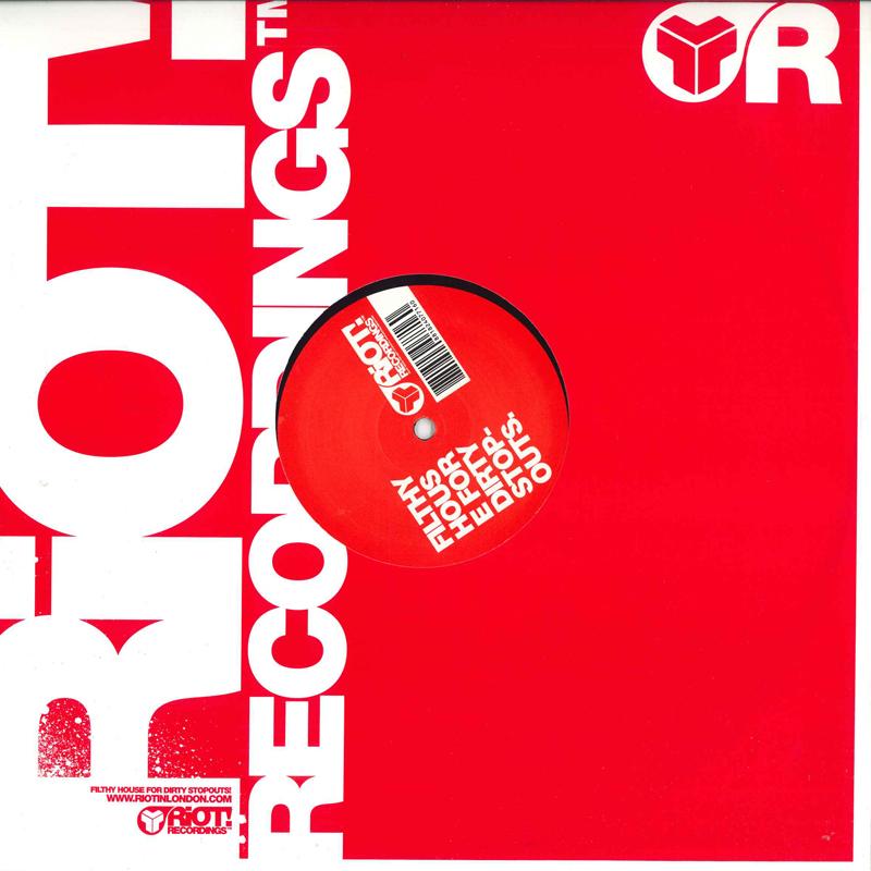 

12inch Record BK & YOMANDA - Charming! RIOT013 RIOT 2005 UK Dance & Electronica Used