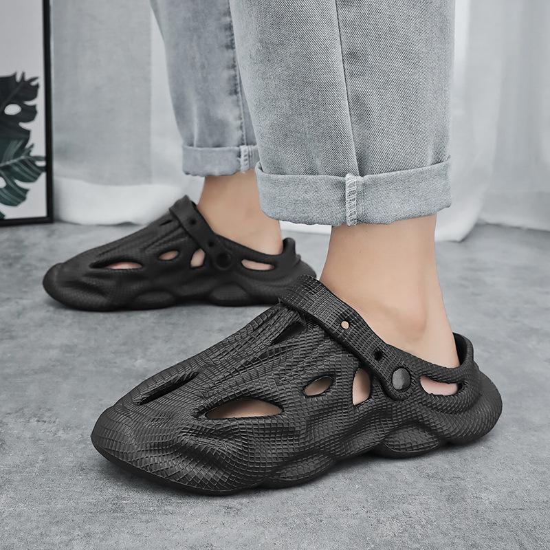 Men's and Women's Summer Outdoor Closed-Toe EVA Beach Sandals