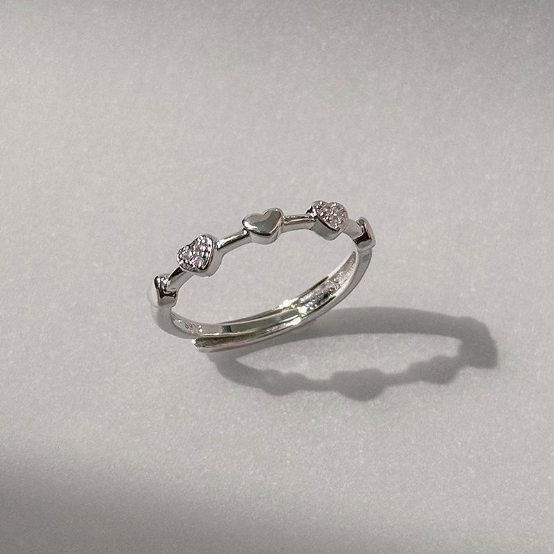 

Copper Adjustable Contemporary Ring For Women With Charming Insect And Heart Motif J3689