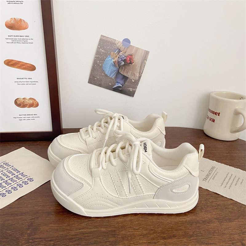 Dexun platform white shoes women's versatile 2025 autumn new chic niche design student sports board shoes
