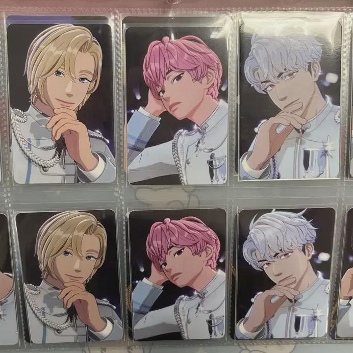 

Plave Heavy Duty White Uniform Photocard