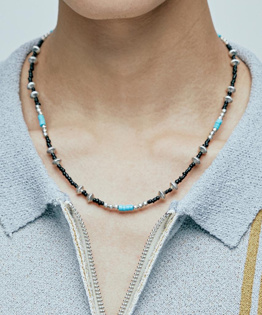 Knd Turquoise & Hogan Beads Necklace