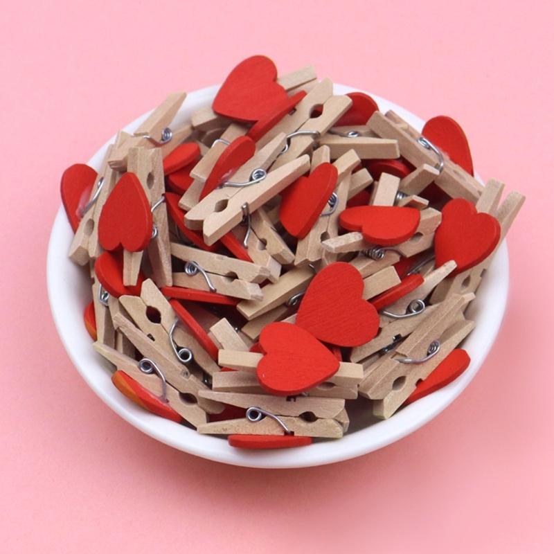 50 Pezzi Mollette da Bucato in Legno Set di Puntine per Foto per Arti e Mestieri Appendi Quadri Mollette a Forma di Cuore in Legno Clip Espositori per Foto in Legno