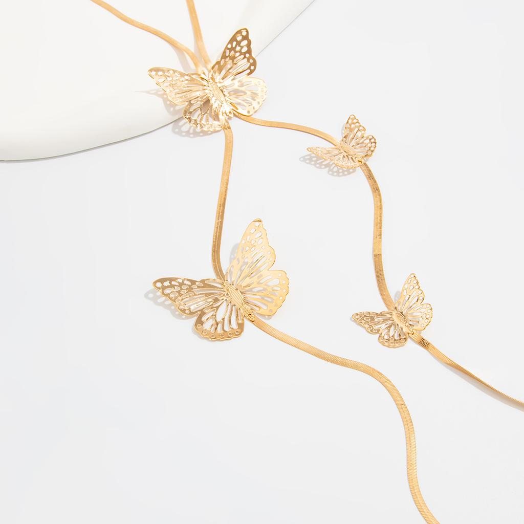 Niche Three-dimensional Feeling Flower Pearl Long Necklace Temperament Hundred Matching Butterfly Snake Bone Chain Necklace