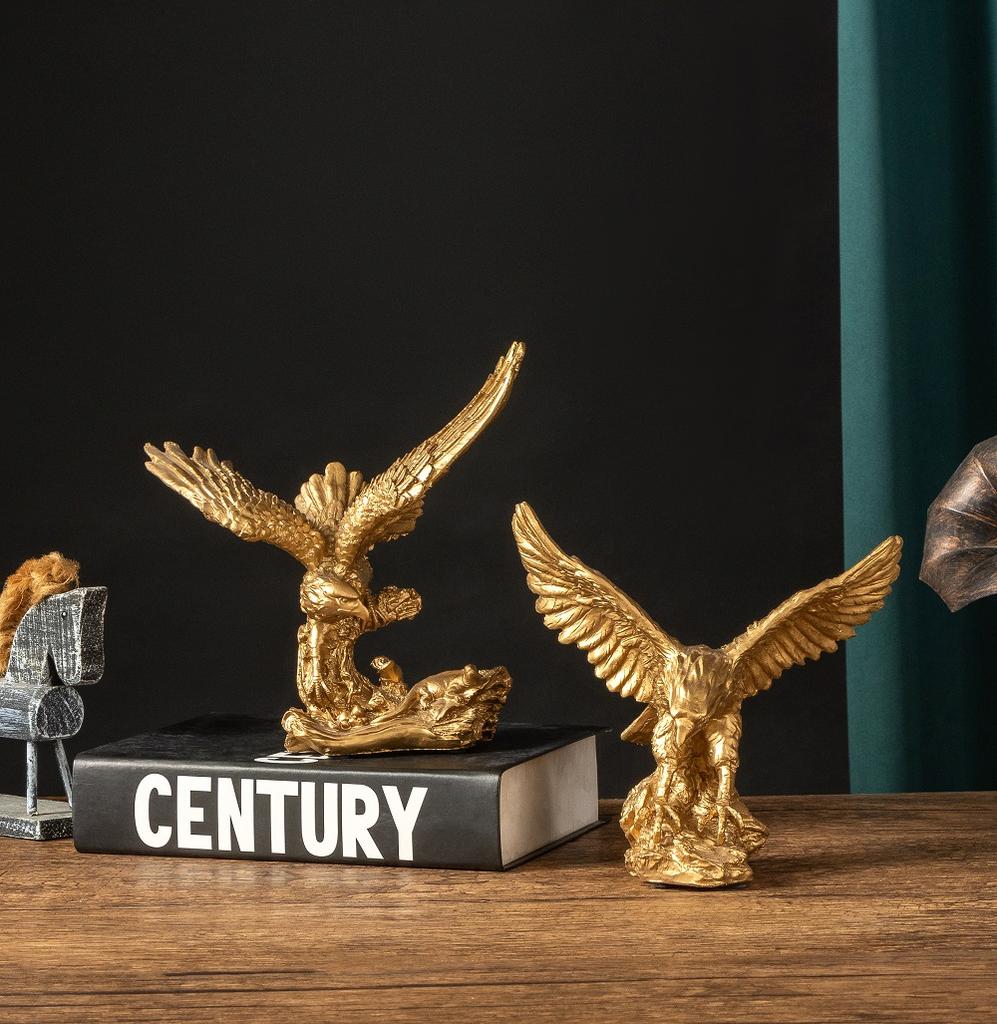Nordic Resin Golden Eagle Falcon Statue Craft Sculpture Decoration Home Living Room Office Desktop Cabinet Decoration