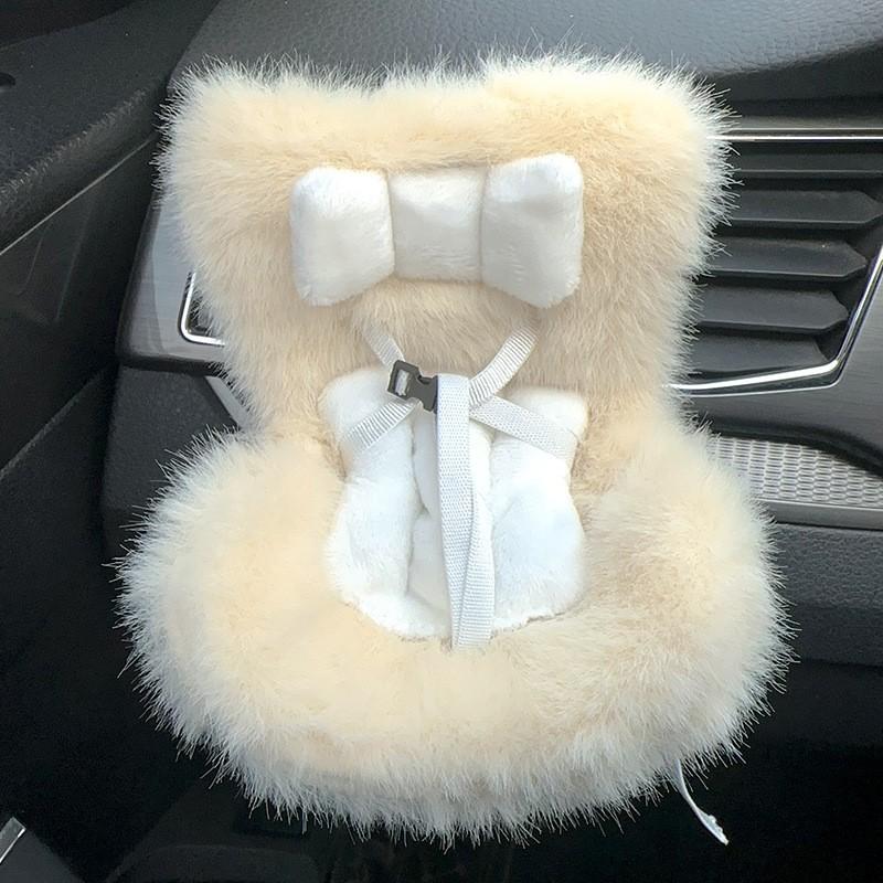 15-17cm Car Doll Seat Safety Seat Cute Doll Air Outlet Decoration High-grade Car Interior Decoration