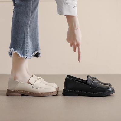 Mocassini da donna primavera e autunno scarpe singole jk versatili plateau primavera neri a un pedale tacco spesso retrò stile britannico scarpe in piccola pelle