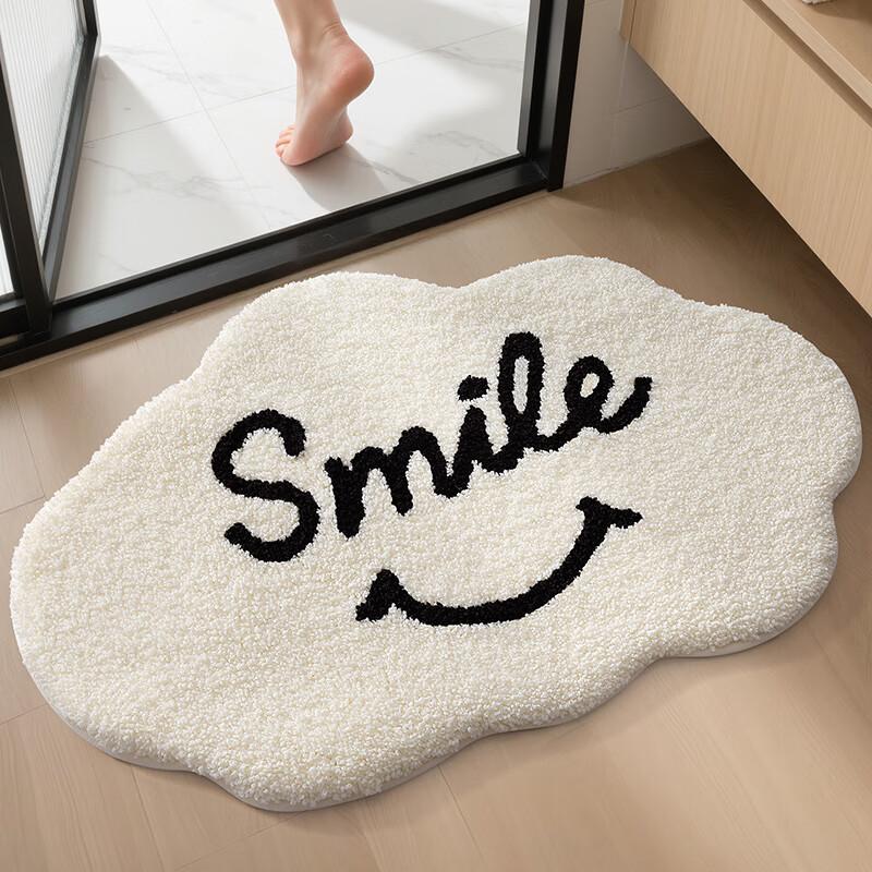 Dajiang Smiley Co-Branded Bathroom Mat, Toilet Floor Mat, Washroom Entrance Mat, Absorbent Mat, 50x80cm