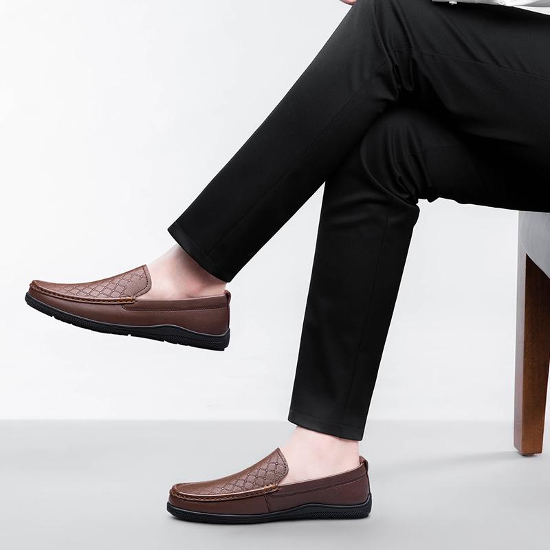 Fashion Slip-On Business Casual Shoes Men's Genuine Leather Loafers Comfortable Flat New Wedding Shoes for Men Lightweight Dress Shoes