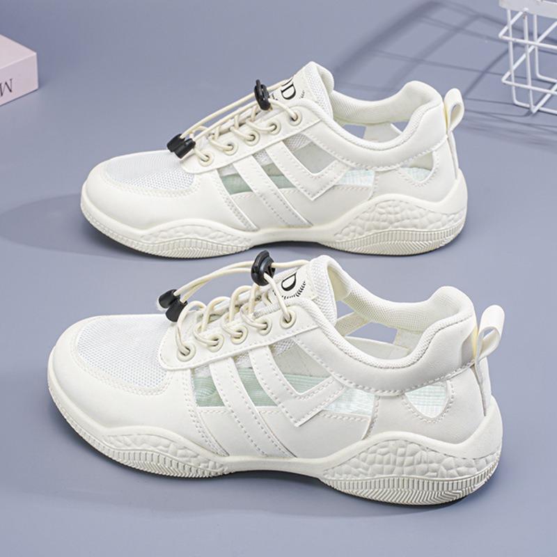 The New Breathable Shoes and Perforated Sandals Are Versatile and Sporty for Casual Wear