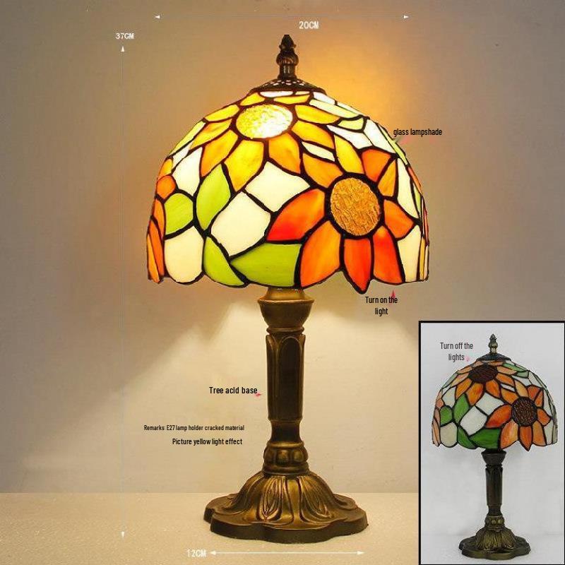 Retro Nostalgic Tiffany Bank Lamp for Living Room or Bedroom
