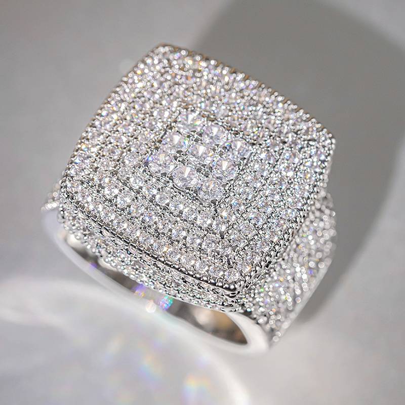 Huitan Gorgeous Women/men Square Shaped Ring Trendy Party Special Wedding Luxury Accessories Full Shining CZ Temperament Jewelry