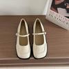French Xiaoxiangfeng one-word buckle with Mary Jane shoes for women's 2025 spring new retro temperament soft-soled shallow-mouth single shoes