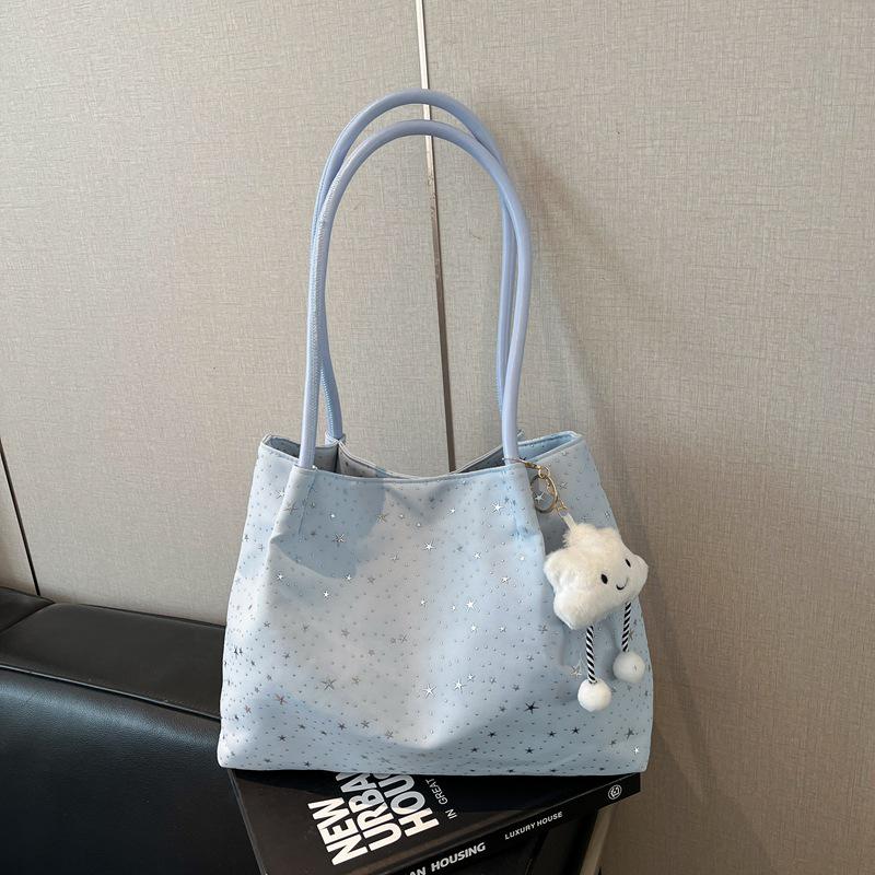 Trendy Large Capacity Tote Bag for Women - Stylish and Durable Shoulder Bag for Students and Commuters