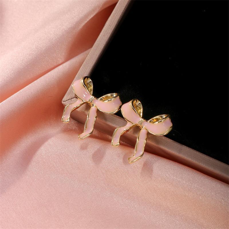 

Sweet Style Simple Pink Bow Earrings Niche Design Girly Heart Fashionable Temperament Versatile Earrings and Accessories 2Pcs розовый