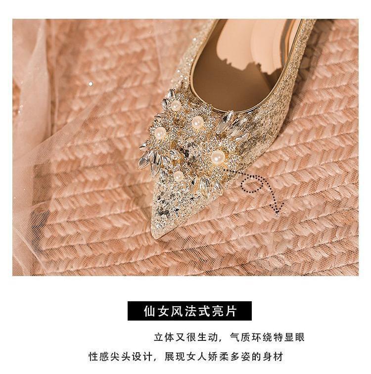 Niche design is comfortable and versatile, not tired, women's single shoes 2025 spring and summer new French pointed shallow mouth single shoes women