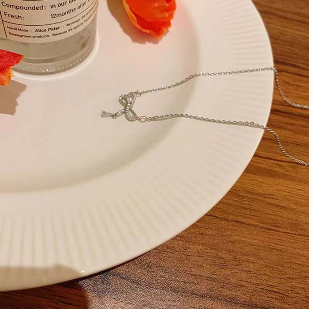 Clavicle Chain Silver Bowknot Necklace Jewelry Accessories Simple Pendant Chain Party