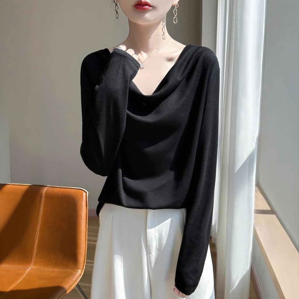 Women's Off-Shoulder Knit Sweater: Flattering, Soft, and Versatile for Autumn and Winter.