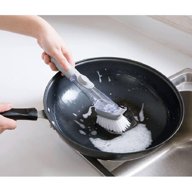 Versatile Automatic Liquid Release Long Handle Kitchen Brush With Non-stick Design Ideal For Pots And Pans