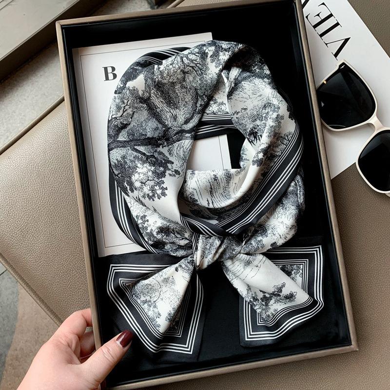 Long Small Silk Scarf Women's New Autumn and Winter High-end Temperament Scarf Mother with Shirt Neck Protection Scarf