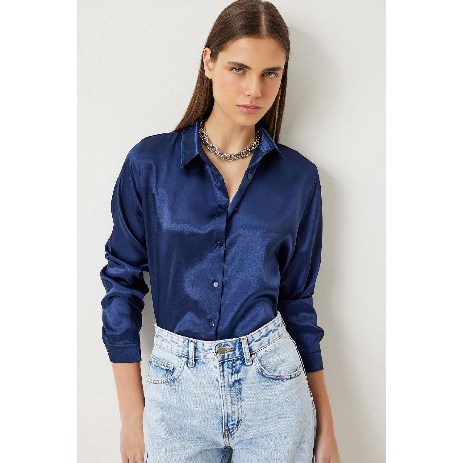 

Рубашка с атласной отделкой, темно-синяя 36