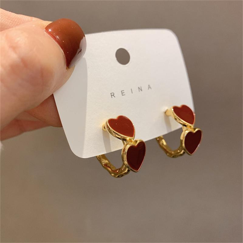 

Korean Style Retro Wine Red Peach Heart C-type Dangle Earrings for Women Personalized Ear Zircon Wholesale Girl Friend Gift