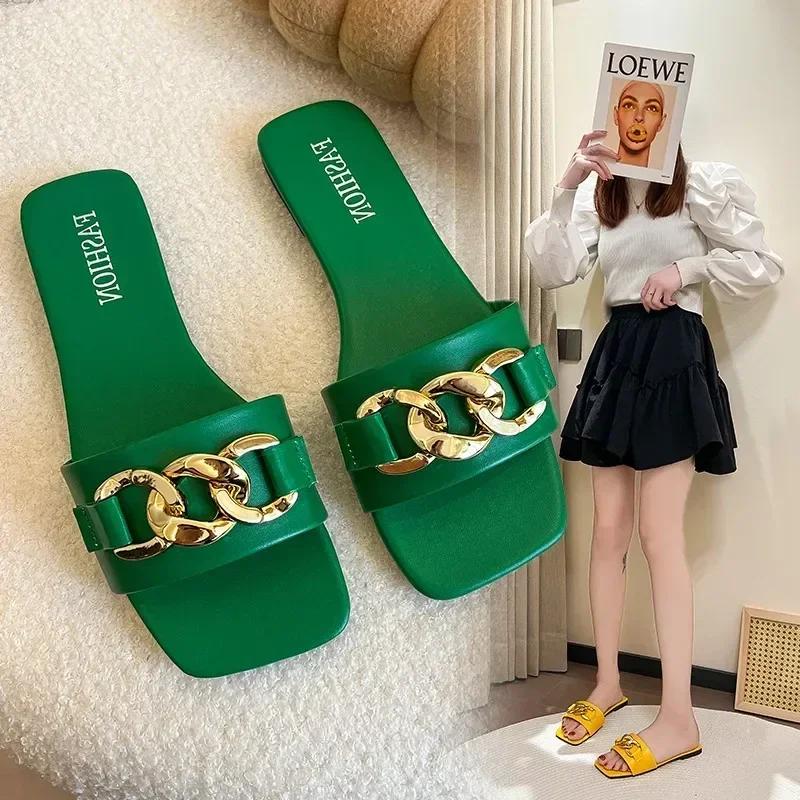 2024 New Summer Women's Slippers Rome Fashion Solid Color Designer Flat Sandals Soft Sole Shoes for Women Breathable Beach