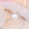 Anello Estivo di Perle d'Acqua Dolce: Design alla moda giapponese di lusso leggero per donne, perfetto per essere indossato sull'indice o sul mignolo.