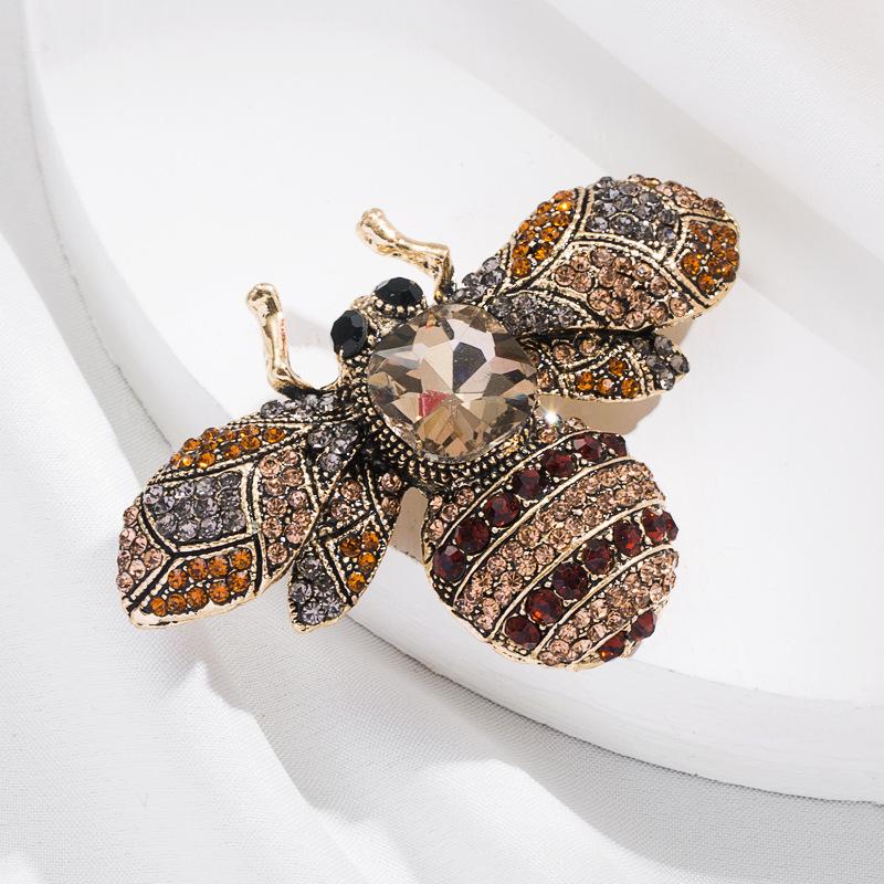 Vintage Full Diamond Insect Corsage Temperament Elegant Bee Brooch Cute Personality Accessories