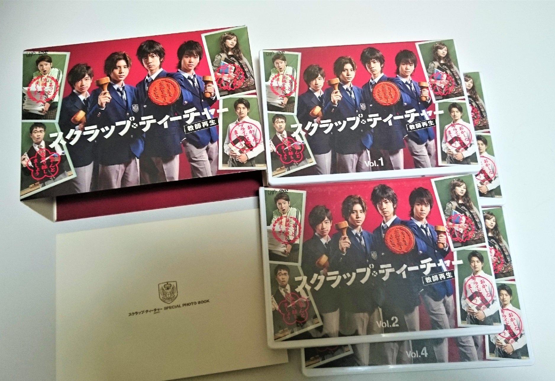 

Вчитель-сміттяр Гра DVD-бокс