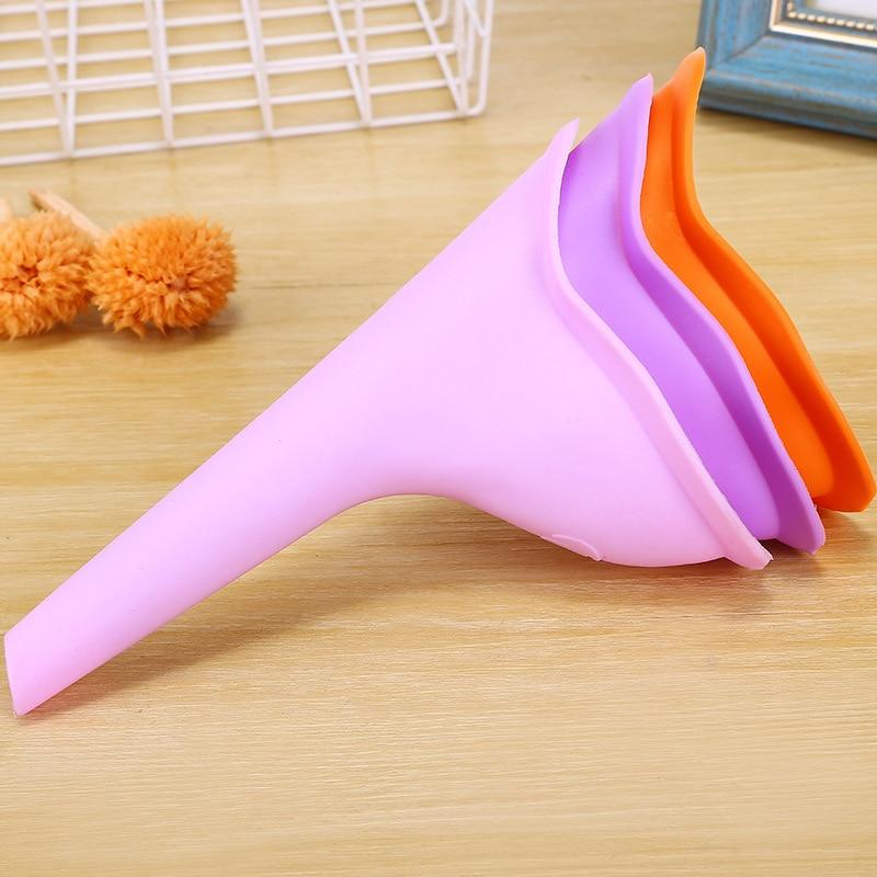 Dispositivo per urina da viaggio femminile per minzione all'aperto Imbuto per dispositivo per urina femminile Orinatoio in piedi per le donne Lady Girl Sex Toys per le donne