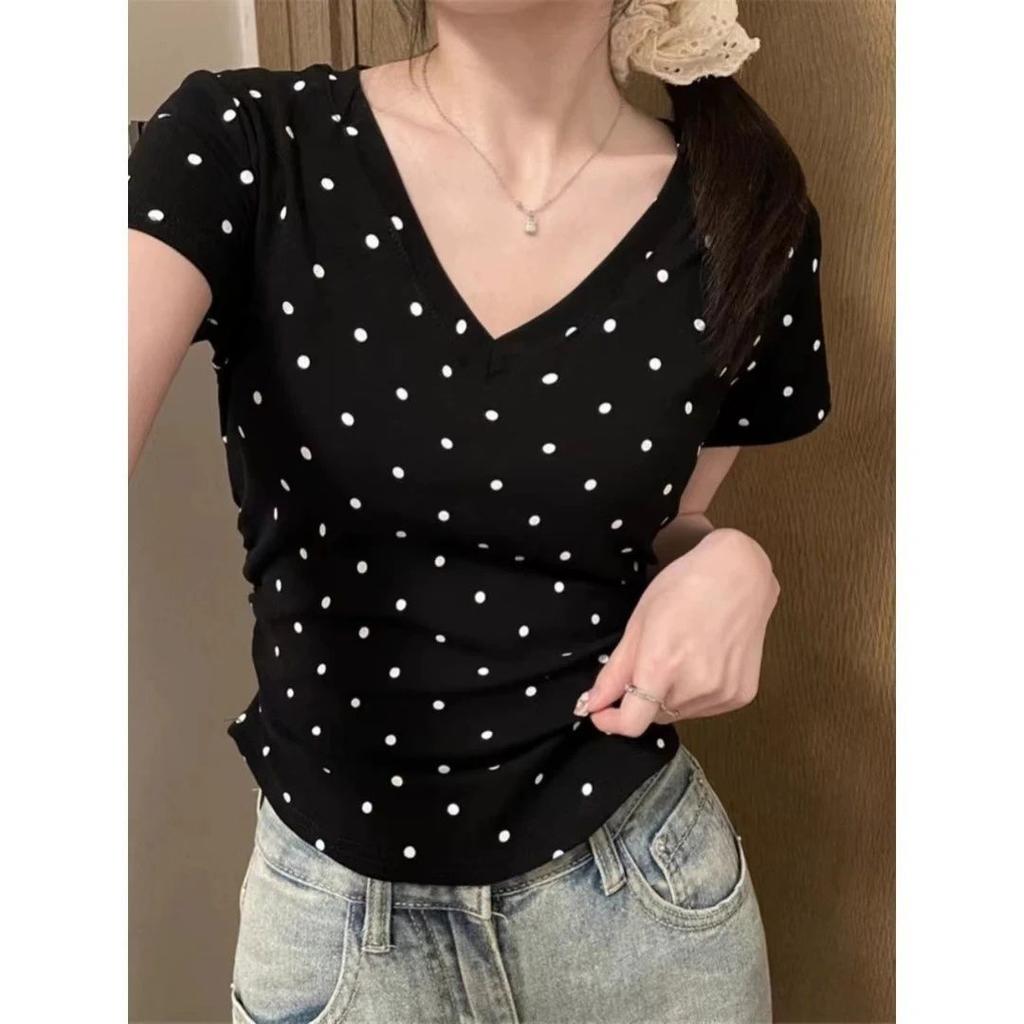T-shirt for Women In Summer New Sexy Pure and Pure Style Shoulder Slim Body Exposing Collarbone To Make Their Top Look Slim and Slim Top