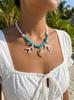 Collier Ras-du-cou Bohème Bleu Pierre Irrégulière Perles pour Femmes Collier avec Pendentif Exagéré Coquillage Corail Bijoux Fête sur la Plage d'Été Cadeaux