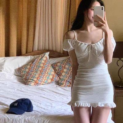 Korean-Inspired One-Piece Lace Cutout Swimsuit: Elegant, Slimming, Flaw-Covering, Sexy Style for Women
