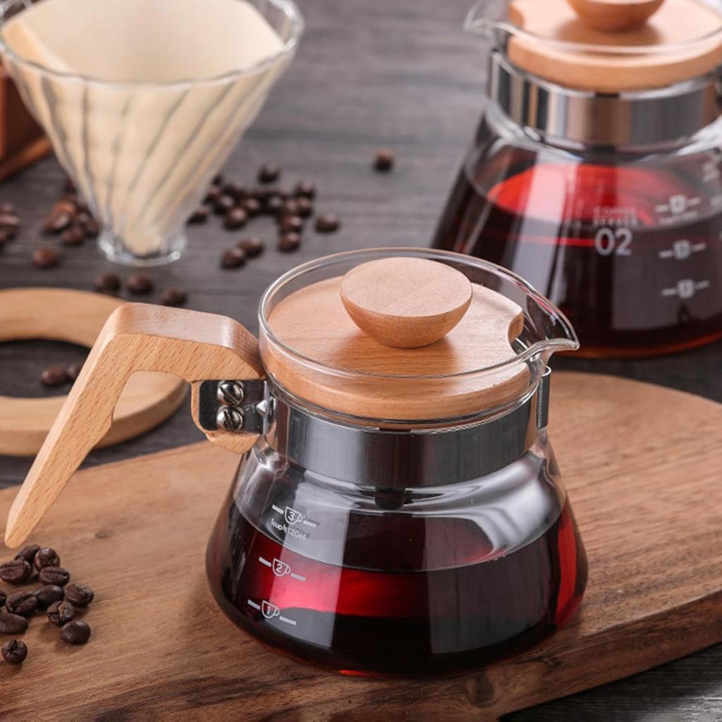 Glass Carafe Coffee, High Borosilicate Glass Coffee Pot V-Shaped Outlet Heatproof Mug Wooden Measuring Cups Coffee Carafe (600ml)