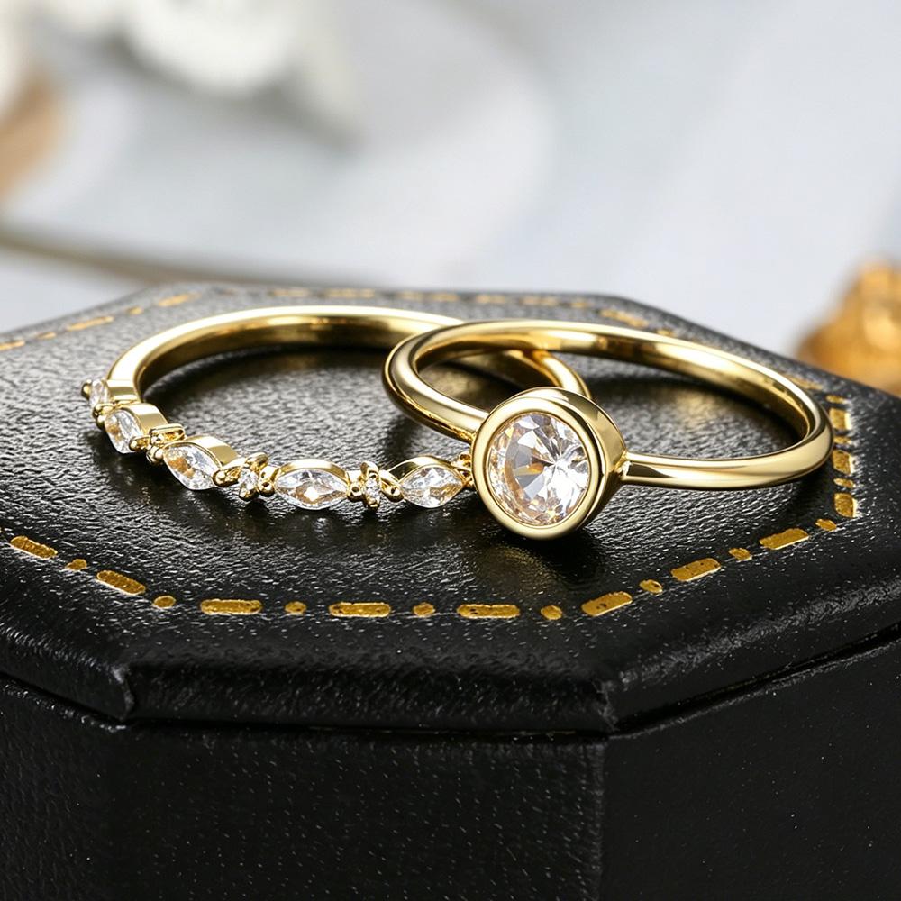 Minimalist Crystal Promise Ring for Women Simple Round Cubic Zirconia Rose Gold Accessories Dainty Jewelry R010
