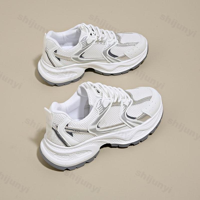 Women's Vulcanized Shoes 2026 Autumn New Outdoor Non Slip Platform Sneakers Comfort Height Increase Fashion Lace Up Casual Shoes