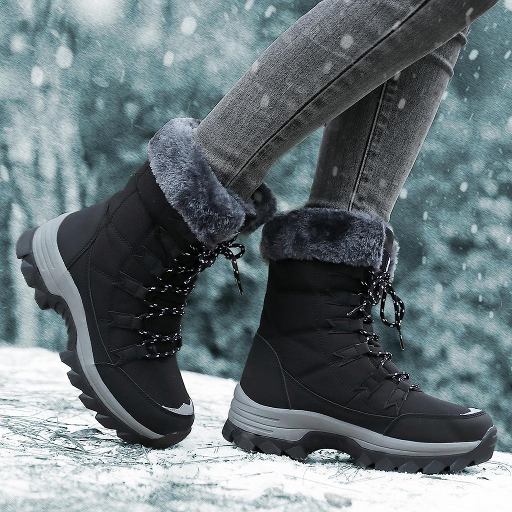 Outdoor Cotton Shoes with Thick Velvet and Oversized Cotton Boots, Fashionable Short Boots for Women, Snow Boots