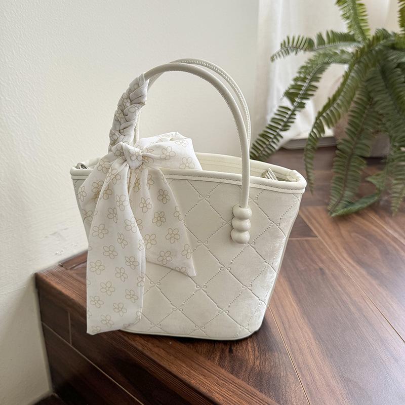Vegetable Basket Portable Small Bag Summer Fresh And Sweet Niche High Sense Daily Versatile Oblique Span Bag