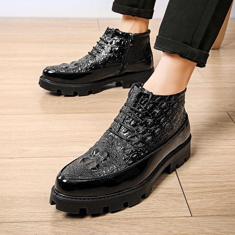 Embossed Men's High-Top Patent Leather Shoes, Autumn/Winter 2022 Korean Style Youth Thick-Soled Zipper British Design